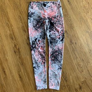 Fabletics crop leggings